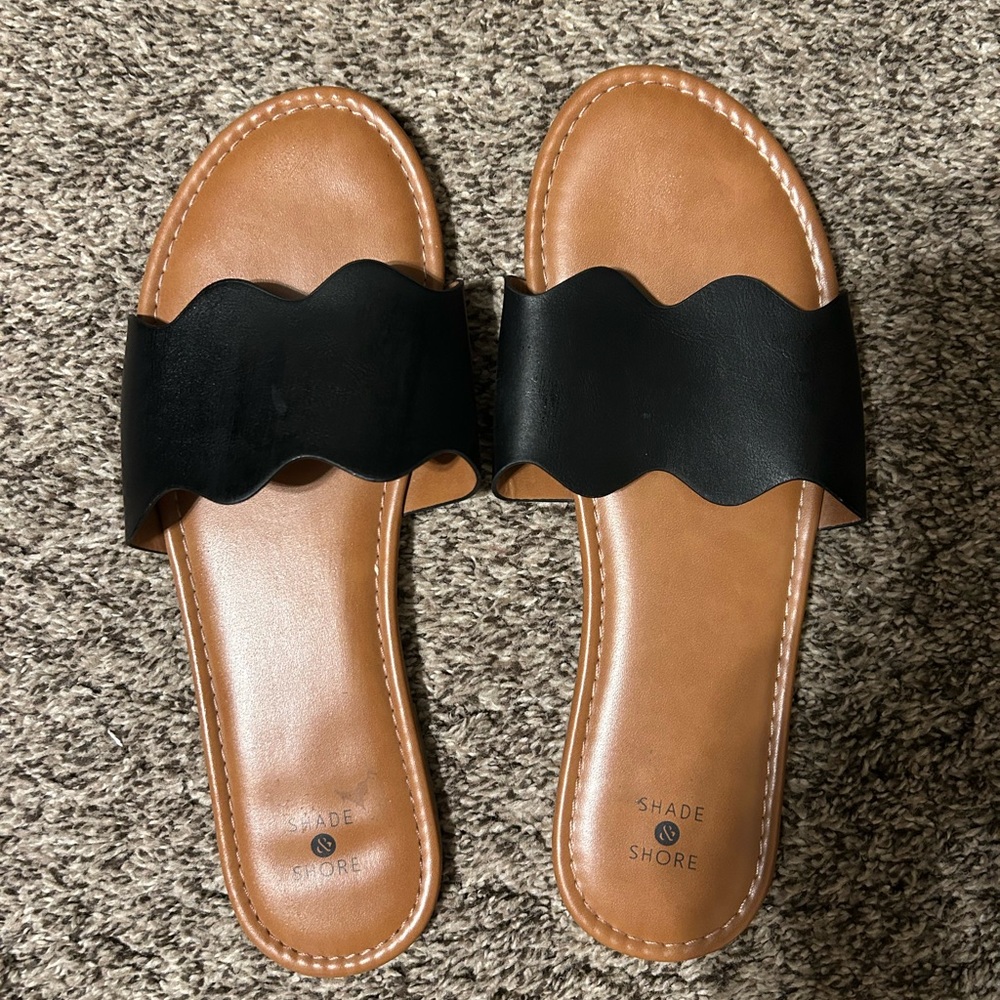 Shade & Shore Black Sandals Size 10